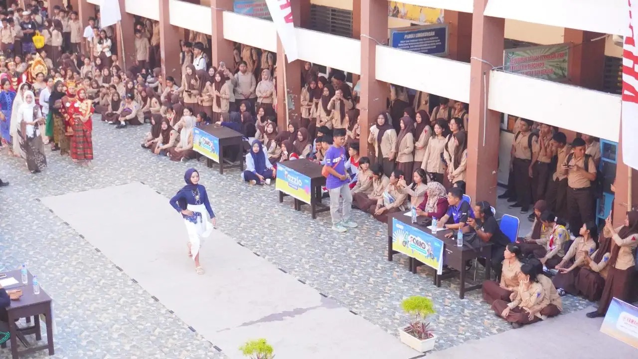 SMAN 9 Mataram Hubungkan Siswa, Guru, dan Orang Tua dalam Satu Aplikasi Digital, Terapkan Sekolah Tanpa Hukuman