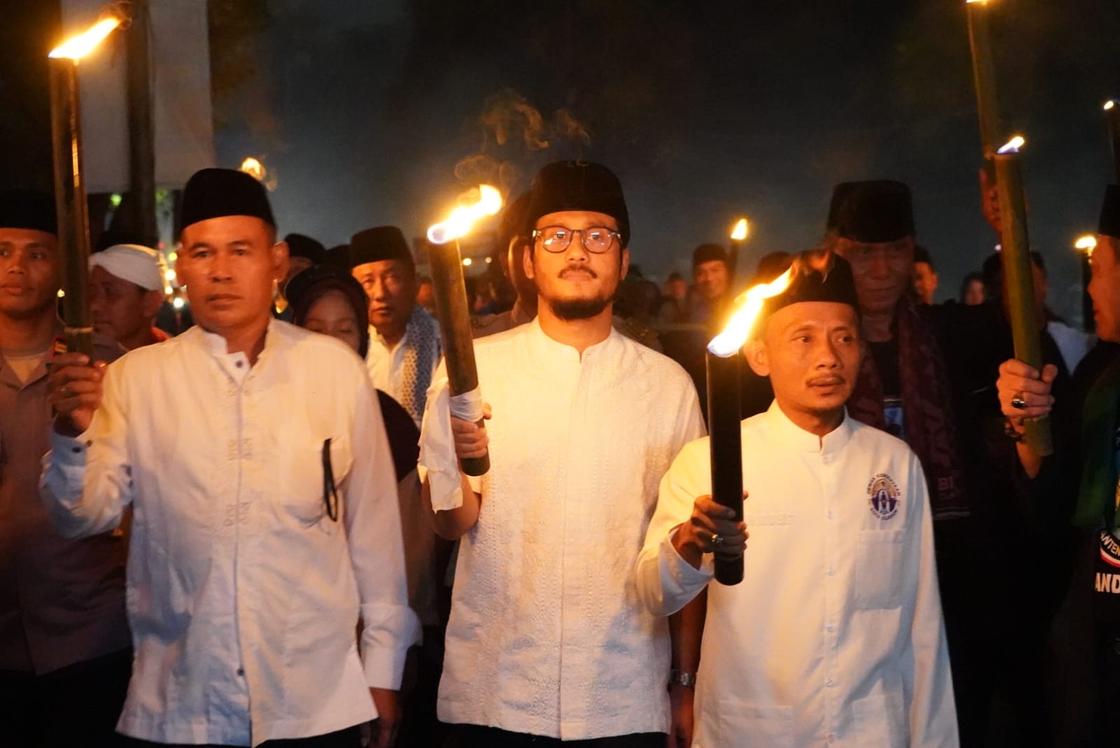 Muharram Culture Fest 2026 di Cilegon Buka dengan Ritual Penyatuan Sembilan Mata Air, Ribuan Warga Padati Alun-Alun