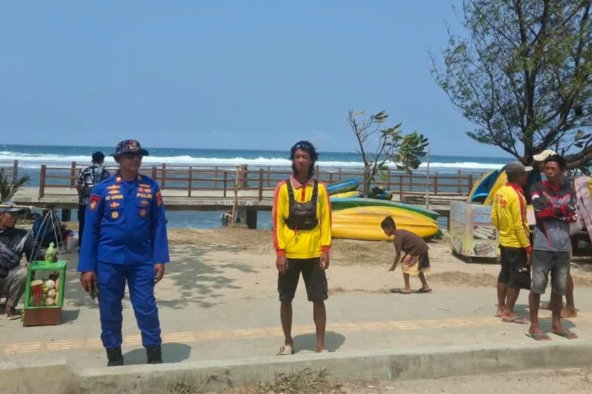 Gelombang Tinggi 4 Meter Mengancam Pantai Selatan Garut, BPBD Imbau Nelayan dan Wisatawan Waspada