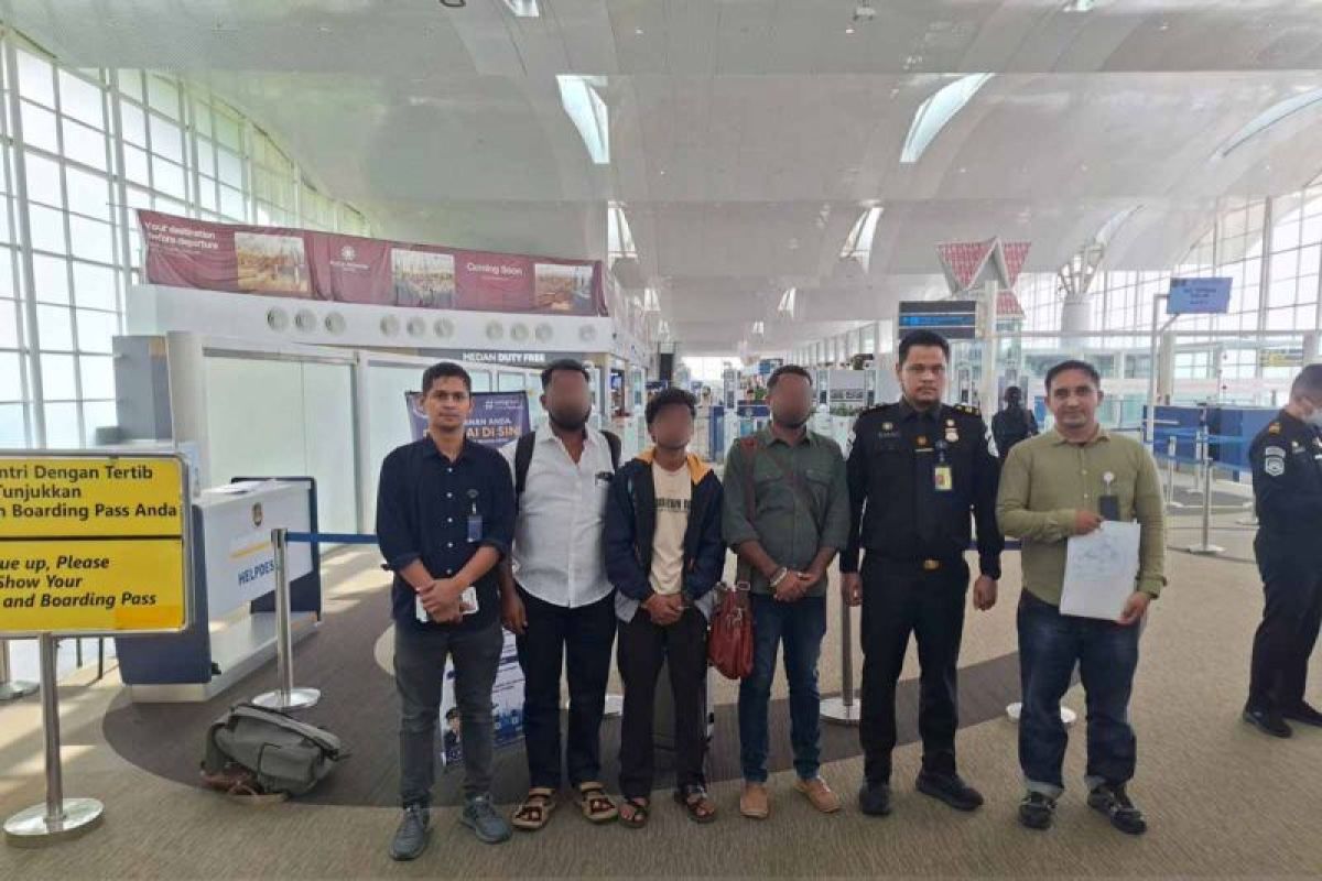 Imigrasi Banda Aceh Deportasi Tiga WNA India, Terbukti Langgar Aturan Keimigrasian