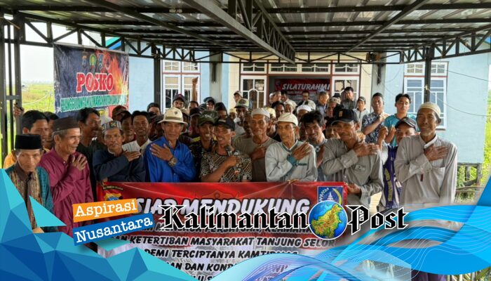 Intelkam Polda Kalsel Bagikan Ratusan Paket Sembako di HSS, Ajak Warga Daha Selatan dan Daha Barat Jaga Kondusivitas