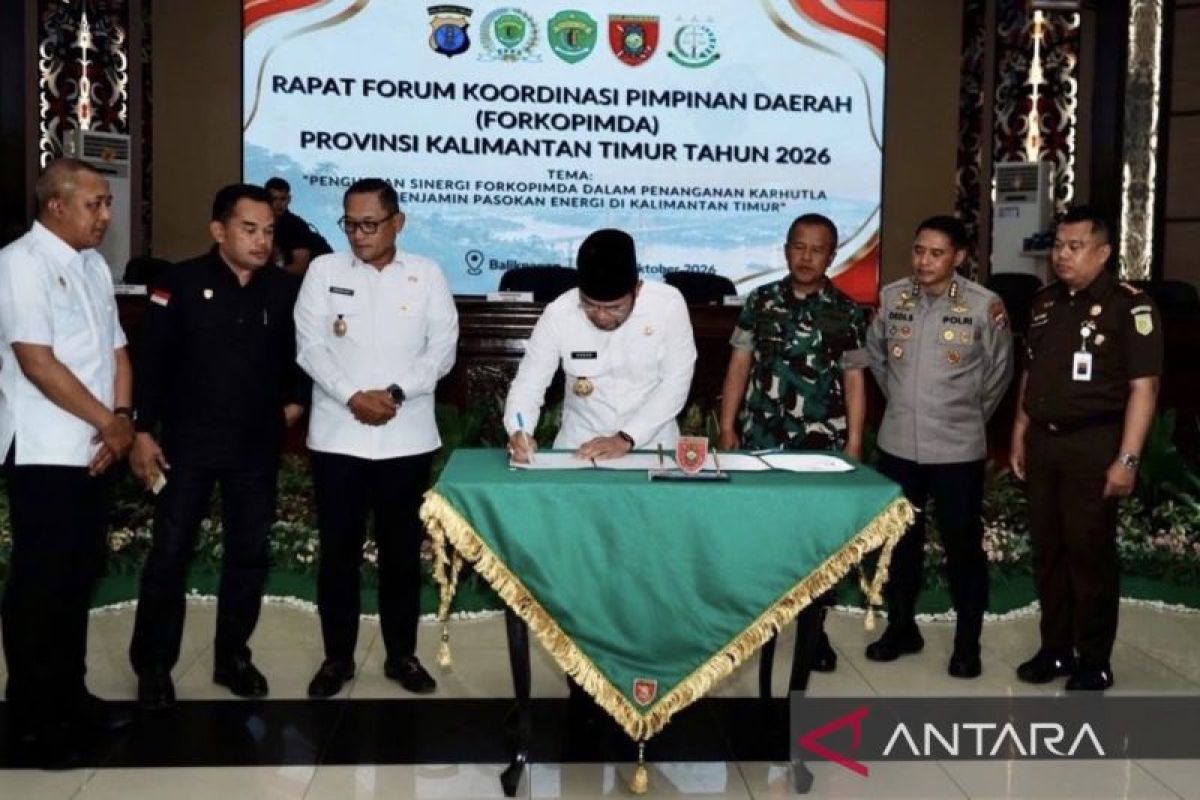 Pemprov Kaltim Kerahkan 5.867 Personel Padamkan Karhutla, ISPU Kutai Barat Sentuh 409