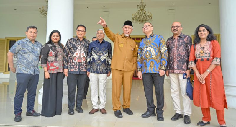 Dubes India ke Sumbar Bahas Hilirisasi Gambir, Gubernur Mahyeldi Tawarkan Kawasan PIP untuk Investasi Pabrik Katekin
