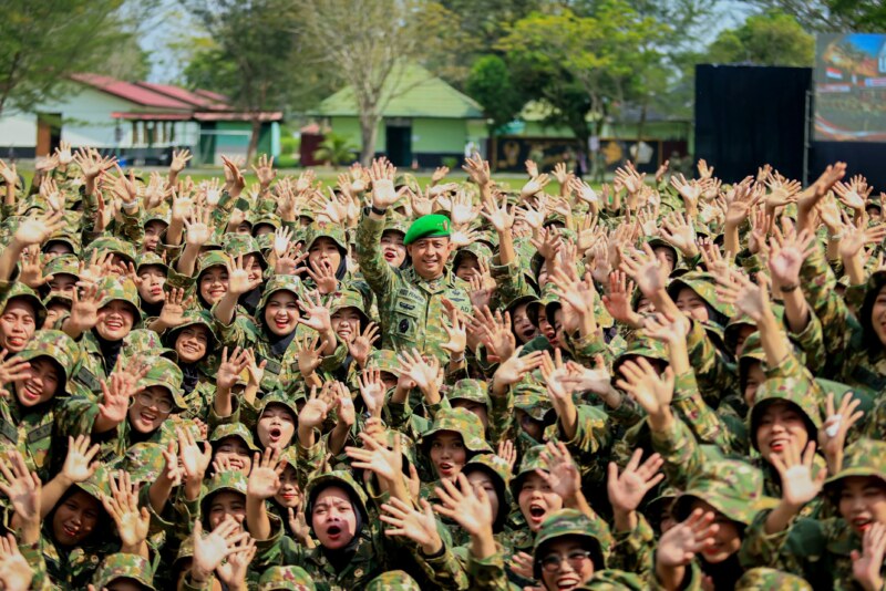 Pangdam VI/Mulawarman Resmi Tutup Diklat SPPI 2026, 650 Kader Ekonomi Desa Siap Diterjunkan di Kaltim