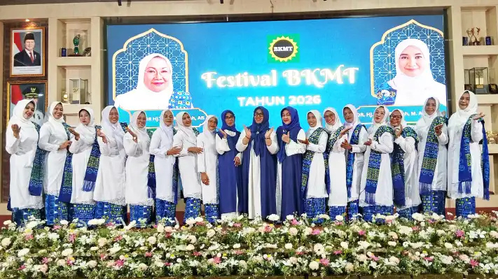 Majelis Taklim PKK Kelurahan Pekat Sumbawa Tembus 10 Besar Nasional, Satu-satunya Wakil NTB di Lomba Mars BKMT