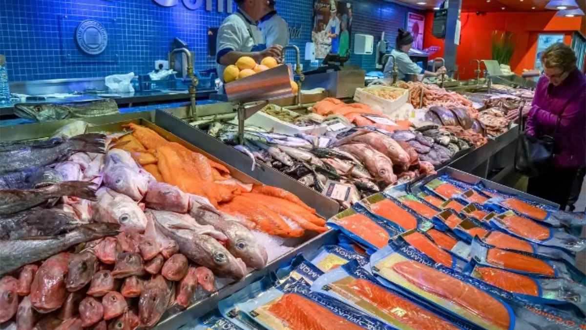 6 Tempat Belanja Seafood di Bogor dengan Harga Terjangkau, Ikan Segar hingga Cumi Besar