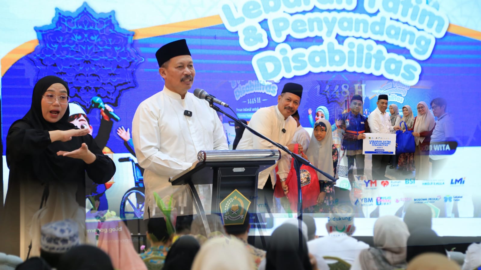 Kanwil Kemenag Sulsel dan Forum Zakat Salurkan 7.295 Paket Santunan untuk Anak Yatim dan Disabilitas, Makassar Terima Terbanyak