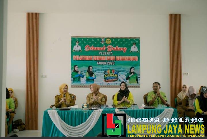 Pemkab Pesisir Barat Latih Ratusan Warga Senam Krui Bebakhong, Padukan Olahraga dan Warisan Budaya Lokal