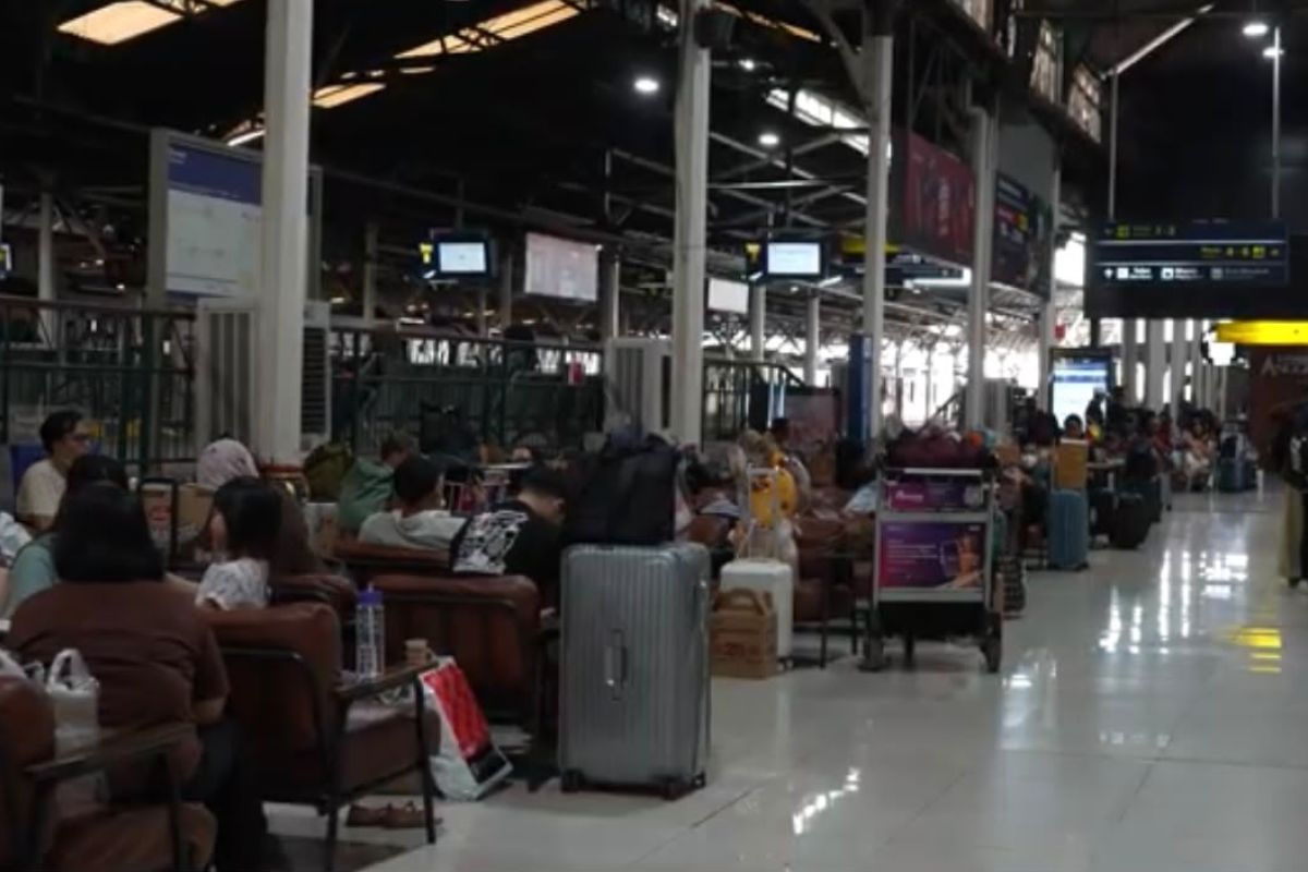 KAI Daop 6 Yogyakarta Imbau Penumpang Stasiun Yogyakarta Datang Lebih Awal saat Puncak WJNC 2026