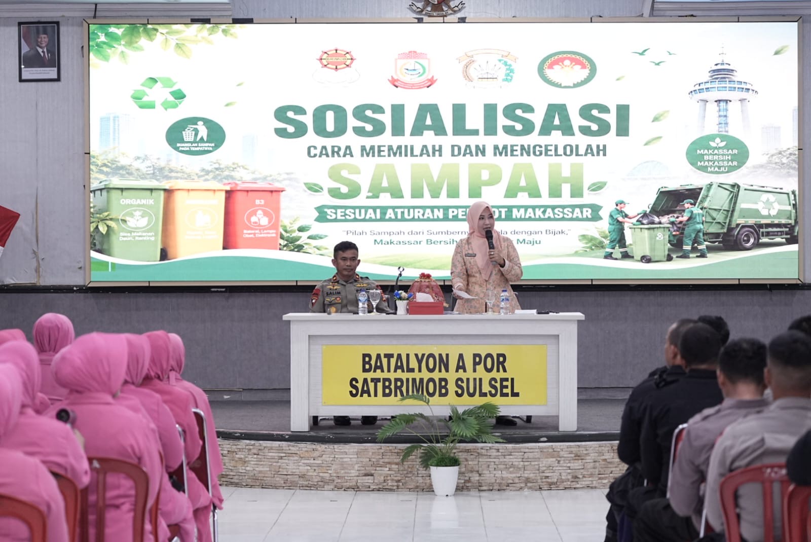 DWP Makassar dan Bhayangkari Satbrimob Sulsel Edukasi Warga Pilah Sampah dari Rumah, Ini Aturan yang Disosialisasikan