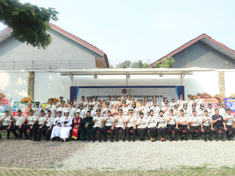 Kakanwil Ditjenpas Banten Lantik Pejabat dan Ambil Sumpah PNS Baru: Pesan Tegas soal Integritas dan Agen Perubahan