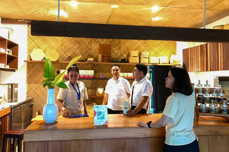 Kanwil Kemenkum NTT Awasi Penggunaan Royalti Musik di Kafe dan Resto Sumba Barat, 10 Lokasi Diperiksa
