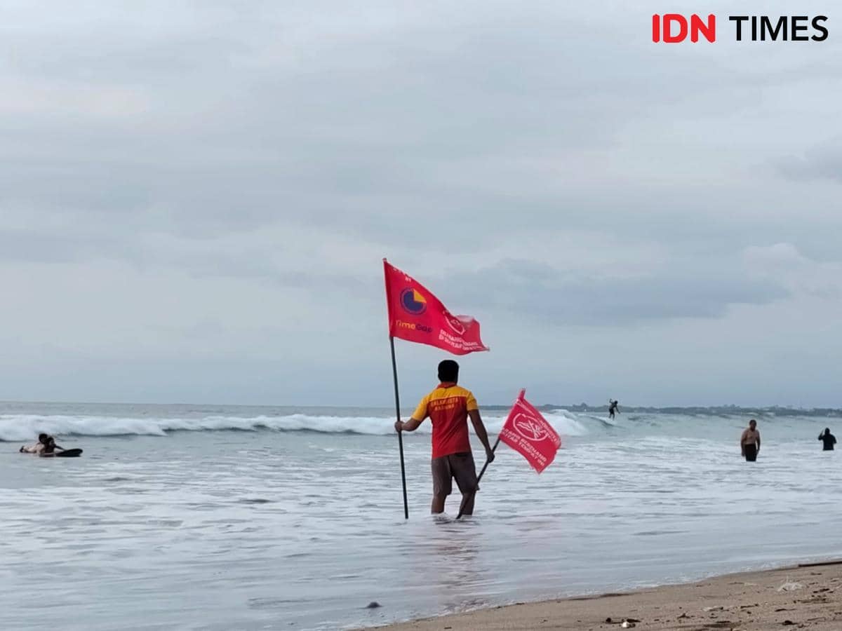 BMKG Peringatkan Gelombang Laut Bali Capai 4 Meter hingga 6 Juli, Nelayan Diminta Waspada di Selat Badung dan Lombok