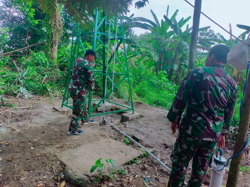 TMMD ke-129 Kodim 0418/Palembang Periksa Sumur Bor dan Tandon Air di Talang Betutu Jelang Serah Terima