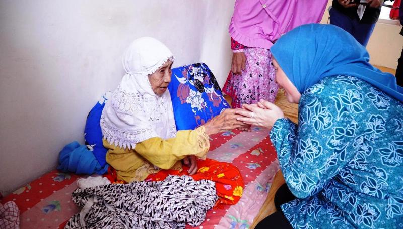 Program Bedah Rumah BAZNAS di Palembang Capai 26 Unit, Siti Fatimah Terima Manfaat di Hari Jadi Kota ke-1343