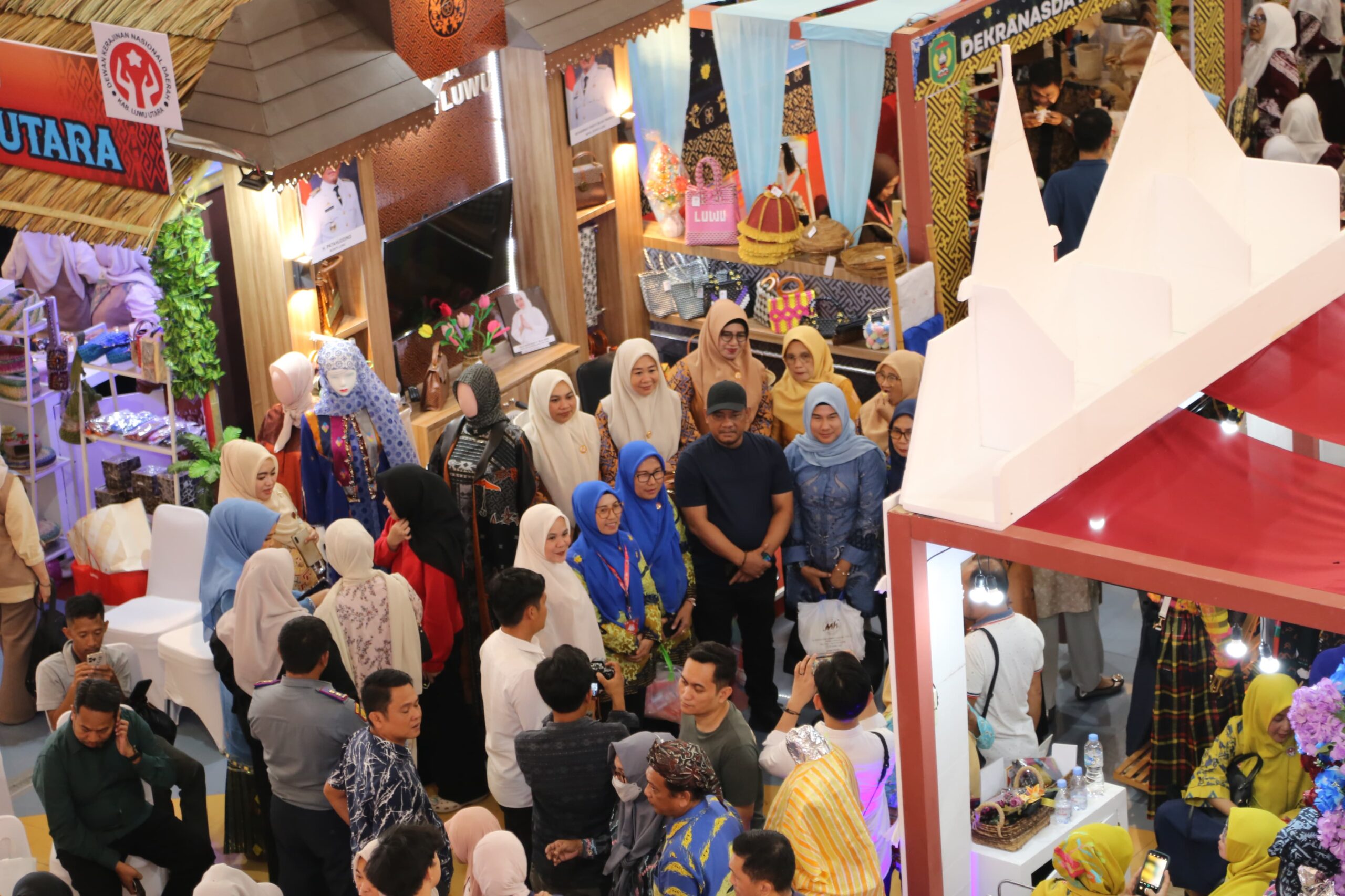 Bupati Luwu Patahudding Turun Langsung ke Mall Makassar, Dorong Produk UMKM Tembus Pasar Nasional Lewat Pameran Dekranas