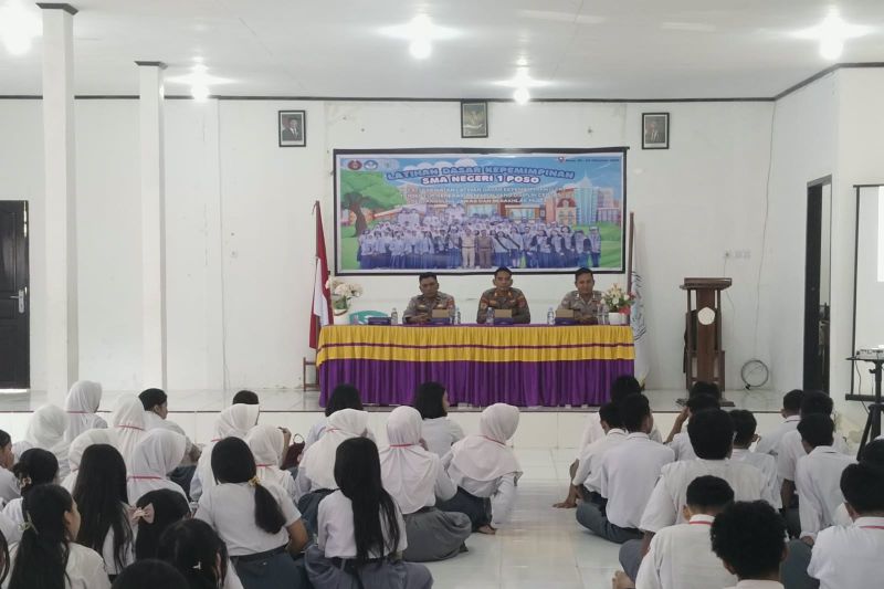 Polres Poso Bekali 1.000 Pelajar SMA Wawasan Kebangsaan dan Literasi Anti-Radikalisme