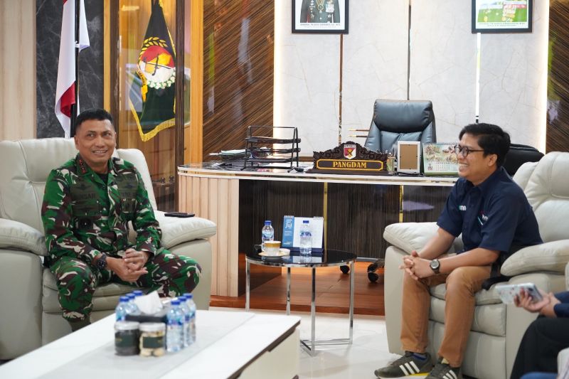 Pangdam XXIII/Palaka Wira Terima Kunjungan ANTARA Sulteng, Bahas Strategi Informasi Keamanan dan Ketahanan Pangan