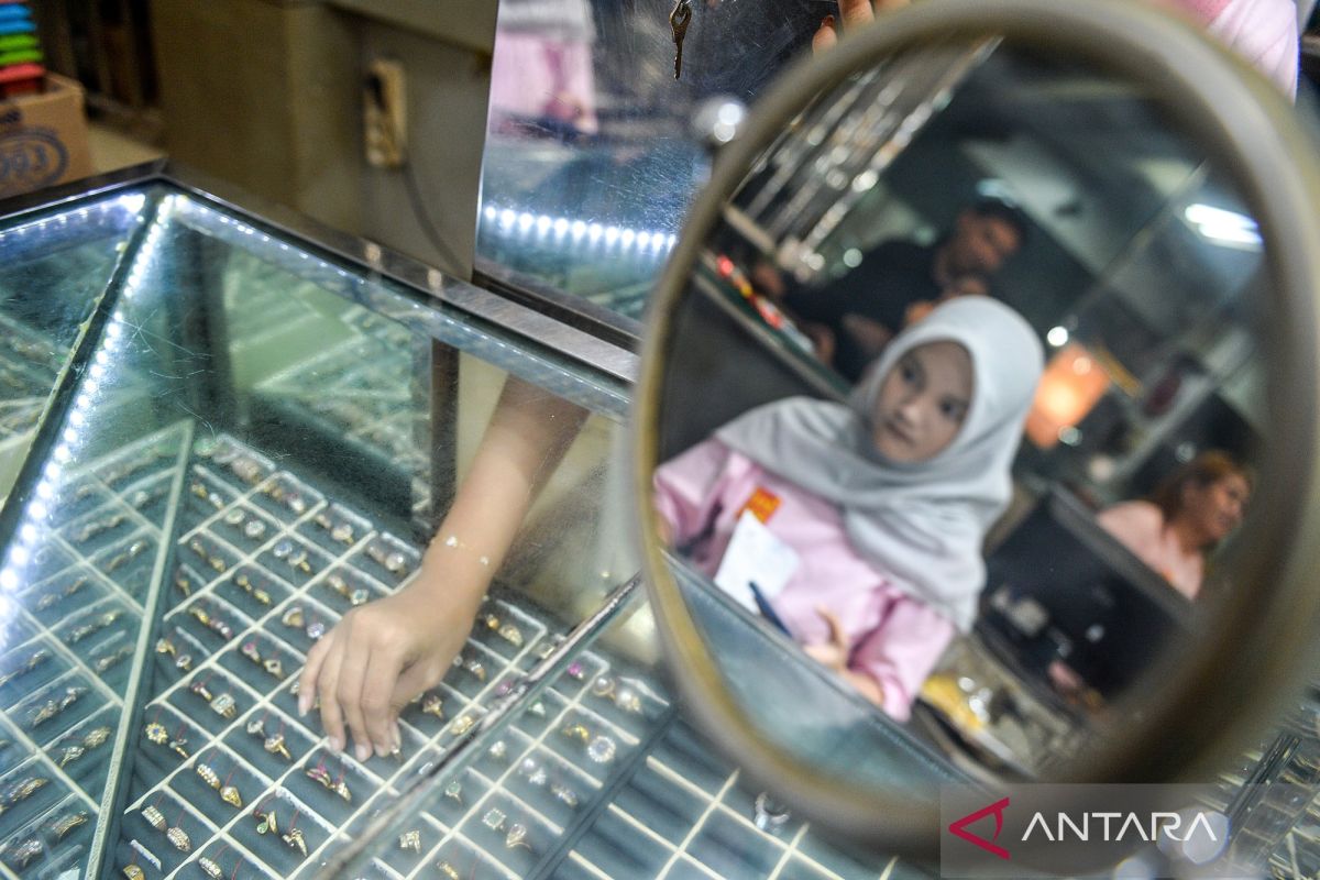 Harga Emas Pegadaian di Bangka Belitung Hari Ini: Antam Rp 2,798 Juta per Gram, UBS dan Galeri24 Ikut Naik