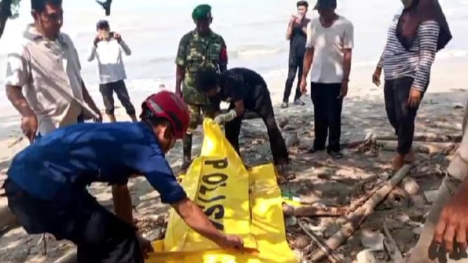 Kerangka Manusia Mencuat di Pantai Legundi Lampung Selatan, Gegerkan Warga yang Sedang Mencari Kayu