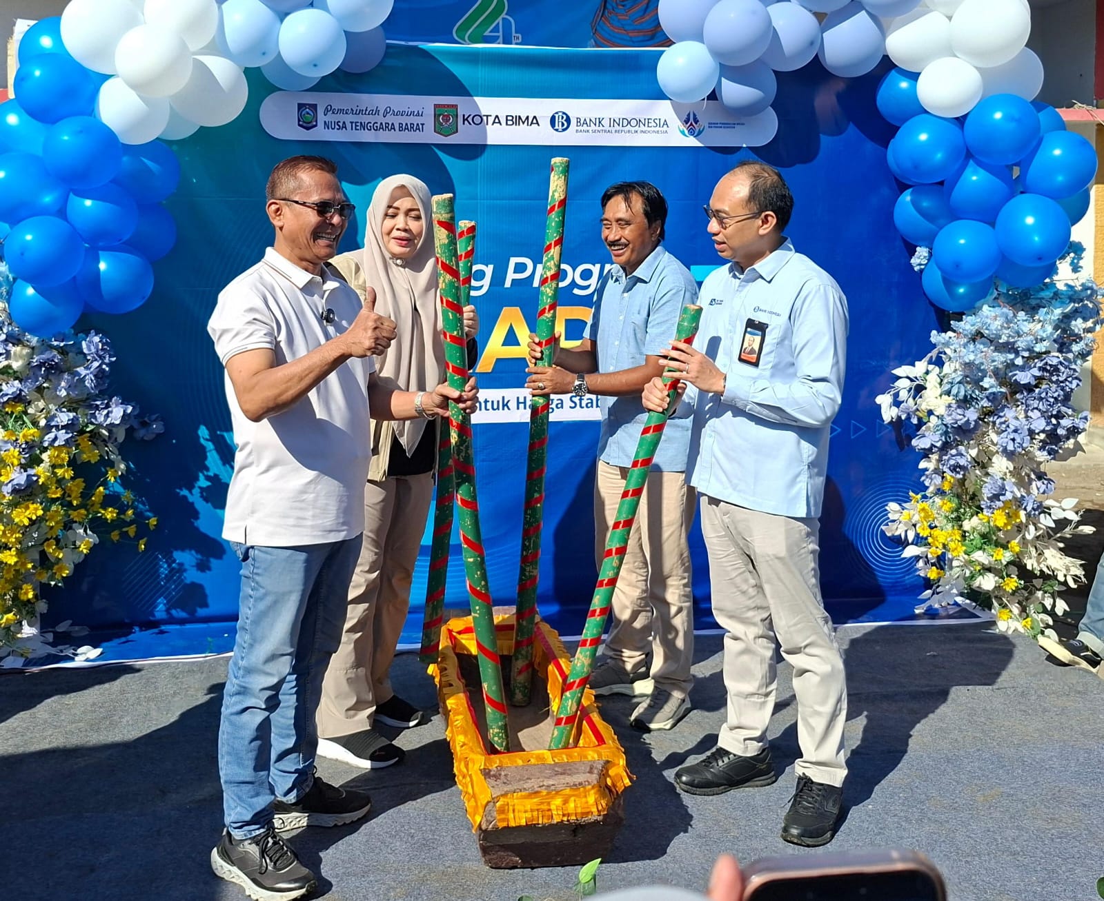 BI NTB Pinjami Mobil Pikap untuk Operasi Pasar di Kota Bima, Dukung Program Samarasa Kendalikan Inflasi