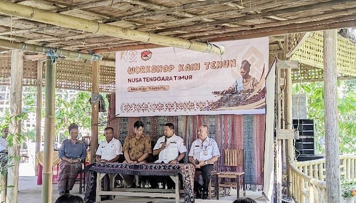 Bupati Sikka Ajak Generasi Muda Lestarikan Tenun Ikat, 52 Motif Kini Dilindungi Hak Kekayaan Intelektual