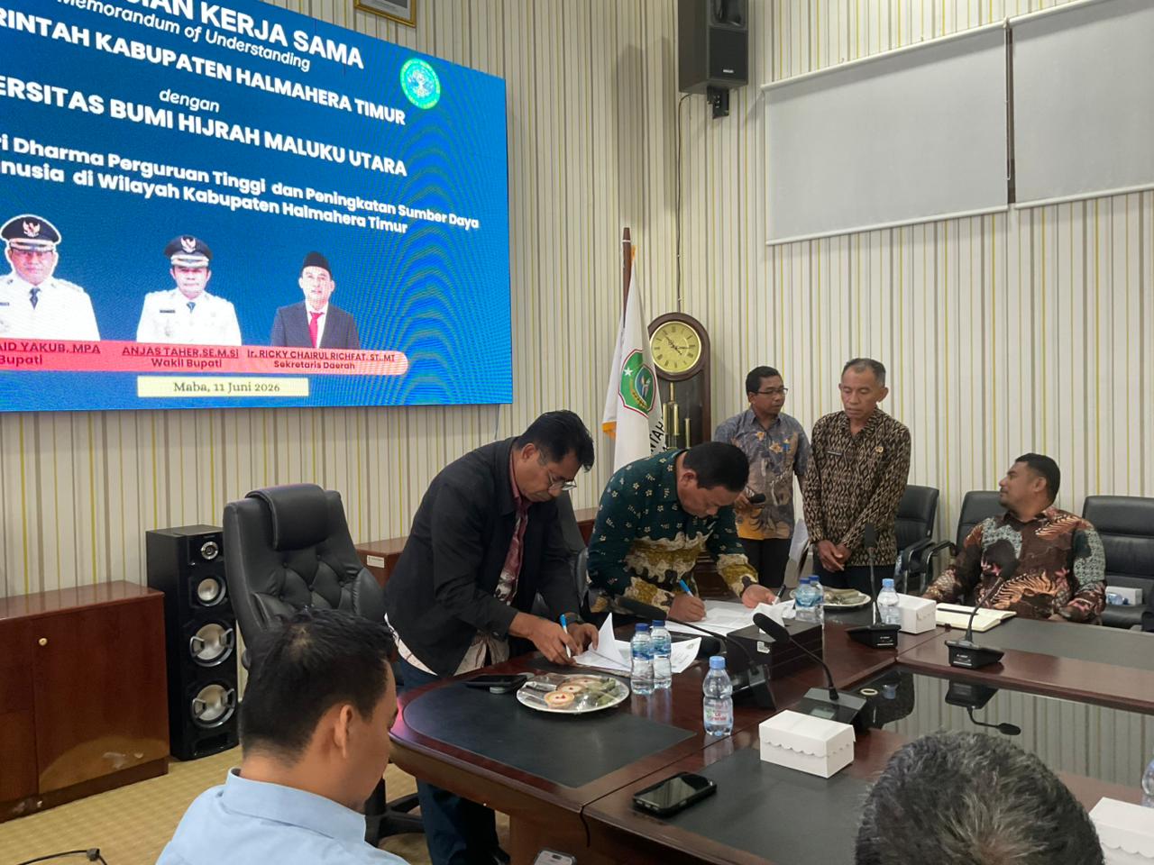 Pemkab Halmahera Timur dan Unibrah Teken MoU Lima Tahun, Fokus pada Program RPL untuk ASN dan Tenaga Kesehatan