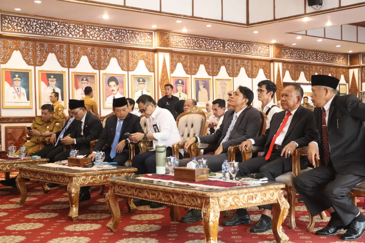 Gubernur Jambi Al Haris: Program IJD 2025 Bangun 38 Km Jalan Daerah, 8 Ruas Diresmikan Presiden Prabowo
