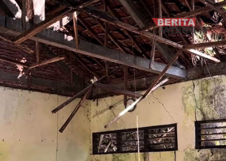 DPRD Pati Kawal Revitalisasi SDN 02 Sukolilo, Dua Ruang Kelas Ambruk Sejak Longsor 2019