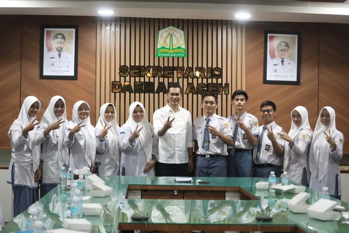 10 Siswa SMA 2 Banda Aceh Lolos ke Grand Final LCC Empat Pilar MPR RI, Sekda Aceh Perintahkan Karantina Intensif