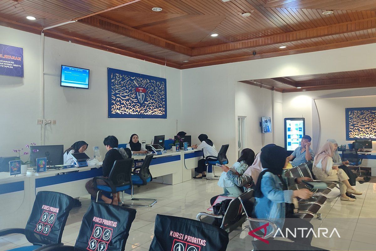 Pemkot Bengkulu Luncurkan Aplikasi SIKOLU dan Integrasi OSS untuk Permudah Investor Urus Izin Usaha