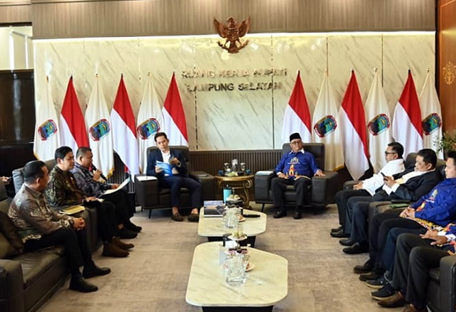 Bupati Lampung Selatan Minta Kadin Jadi Jembatan Ekonomi, Fokus ke UMKM dan Investasi