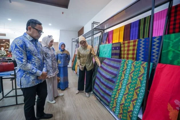Bale KITA NTB Jadi Rujukan Nasional, Wamendagri Bima Arya Puji Kualitas Kurasi Produk UMKM