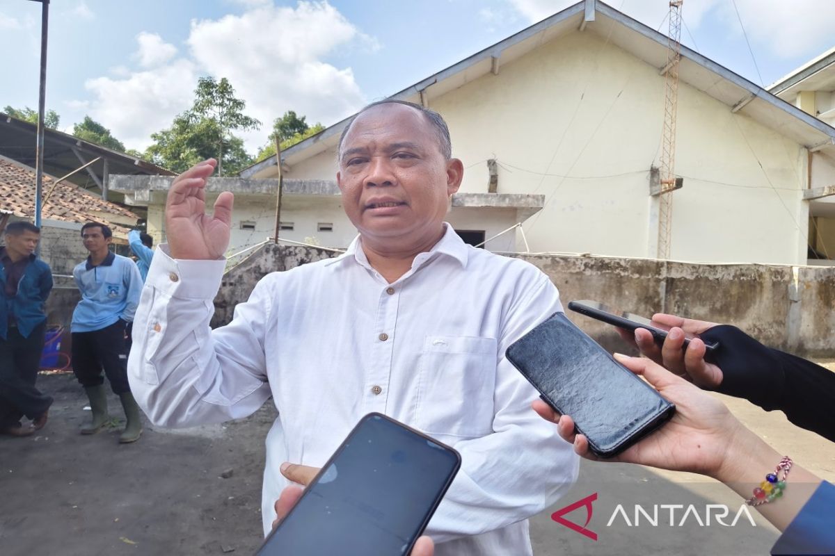 Pemkab Sleman Kerahkan 6 Tim Bersihkan Drainase dan Sungai Jelang Musim Hujan November