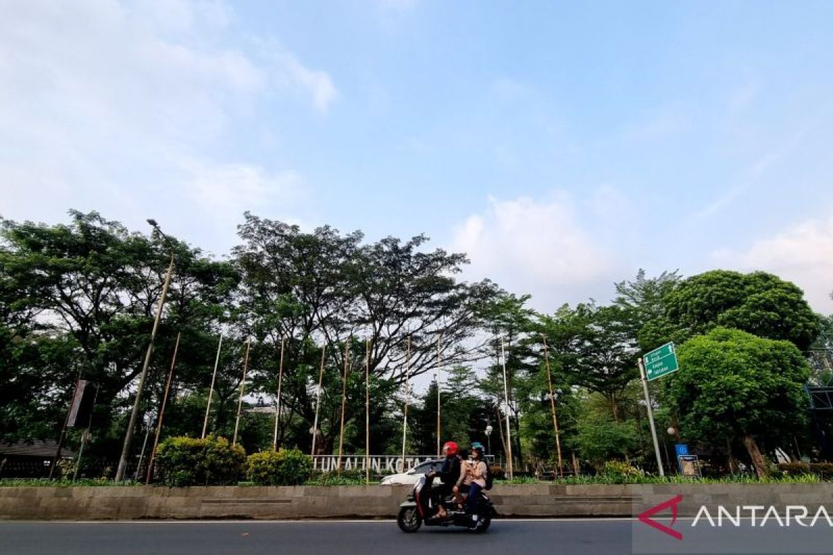 BMKG Prakirakan Mayoritas Wilayah Indonesia Cerah Berawan hingga Berawan Tebal, Hujan Ringan Masih Berpotensi di Sejumlah Kota