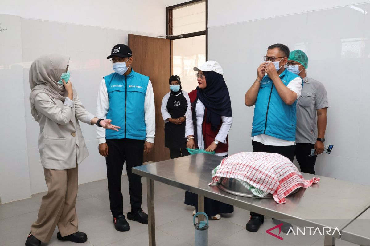 200 Wali Asuh dan Wali Asrama Sekolah Rakyat di Sulsel Ikrar Kerja Totalitas di Hadapan Mensos