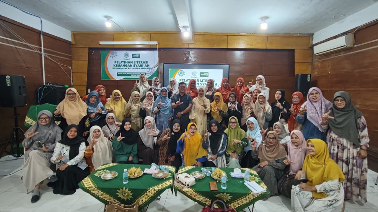 Aisyiyah Kota Banda Aceh Latih 30 Pelaku UMKM Kelola Keuangan Syariah, Hindari Praktik Riba