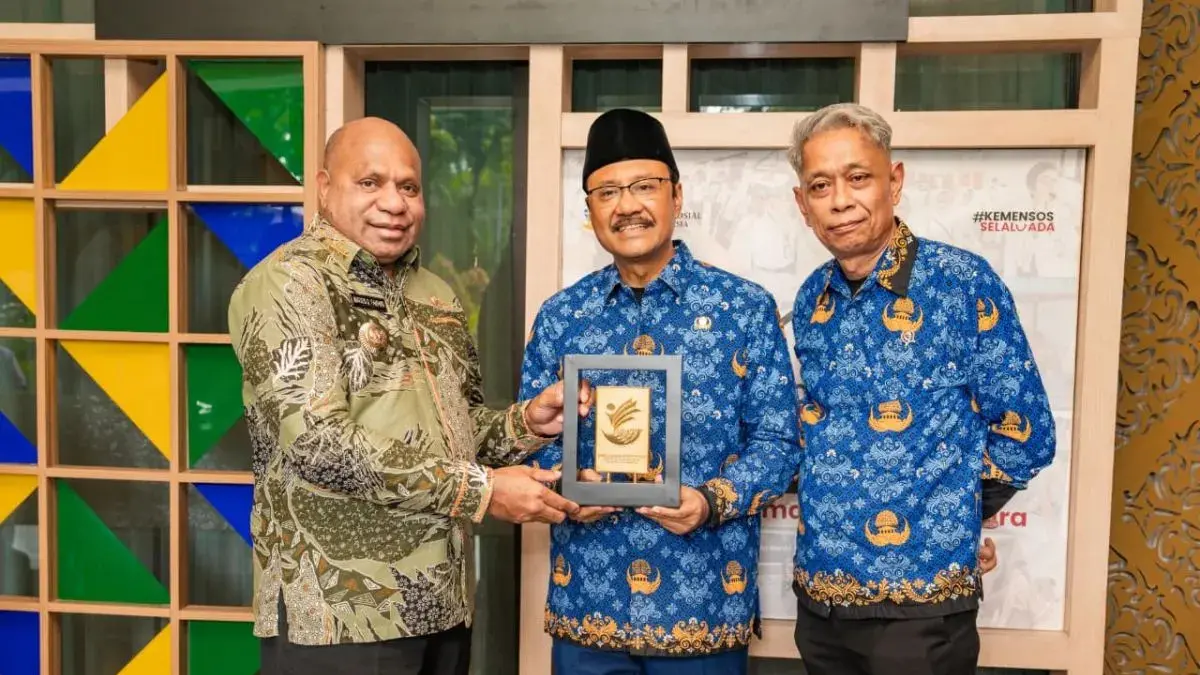 Gubernur Papua Usul Guru Lokal Isi Sekolah Rakyat, Fakhiri: Lulusan Asda Tak Kalah dengan Pendatang