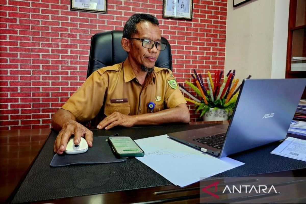 Pemkab Natuna Beri Beasiswa ke 30 Pelajar ke Polteknas Pekanbaru, UKT Gratis dan Diterbangkan Pakai Pesawat TNI AU