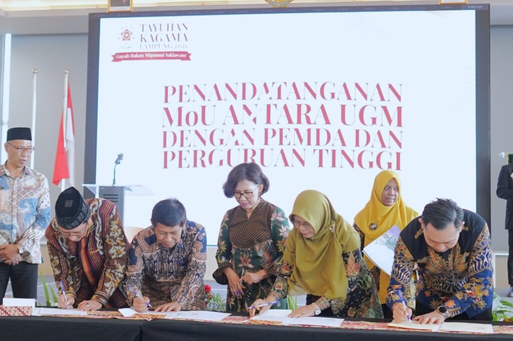 UM Metro dan UGM Teken MoU di Acara KAGAMA Lampung, Rektor UGM Minta Tak Berhenti di Administrasi