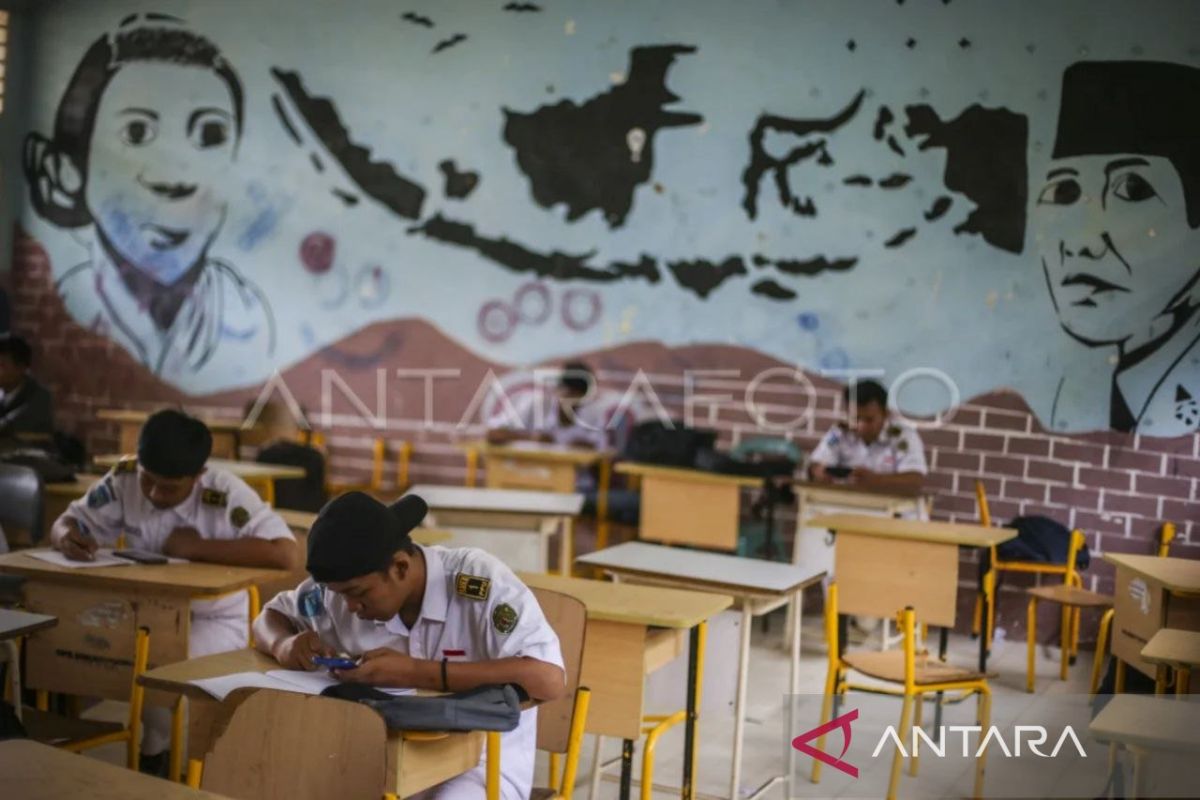 Mendikdasmen Abdul Mu’ti Sebut Digitalisasi 4.230 Sekolah di Kaltim Jadi Fondasi Pendidikan Penyangga IKN, Anggaran Rp139 Miliar
