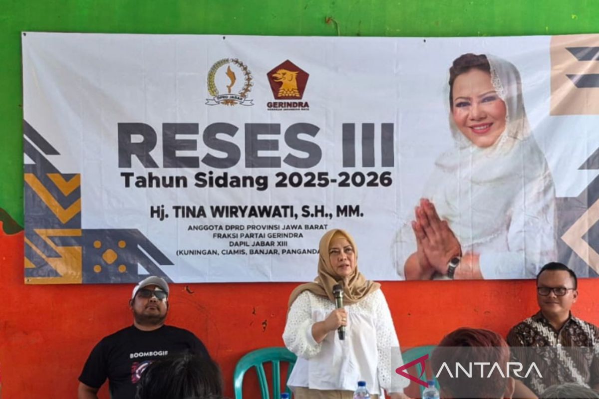 Legislator Jabar Tina Wiryawati Dorong Pembangunan Tembok Penahan Tanah Cegah Longsor di Permukiman Cigadung, Kuningan