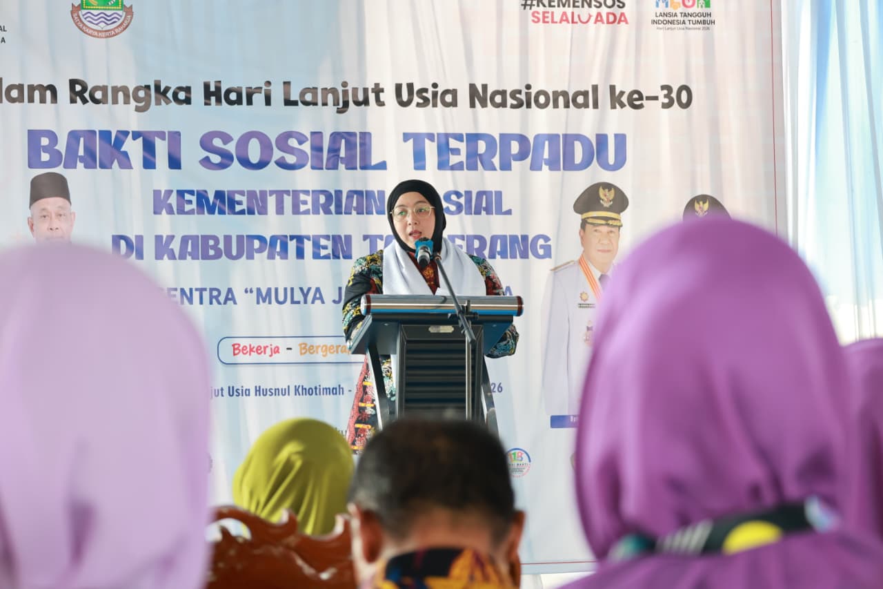Wabup Tangerang Intan Nurul Hikmah Ajak Warga Ciptakan Lingkungan Ramah Lansia, Ini Pesannya di Baksos HLUN