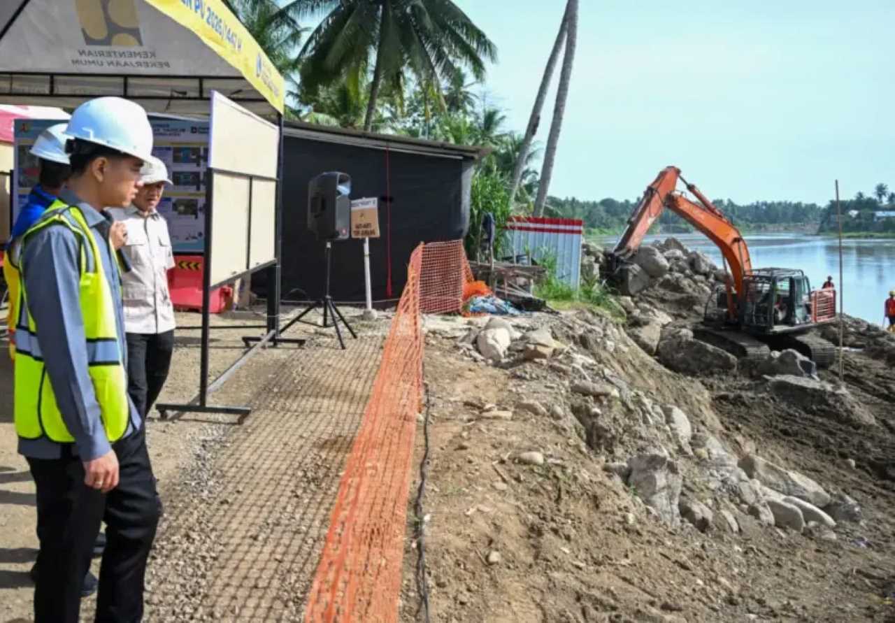 Wapres Gibran Tinjau Pembangunan Jembatan Kuta Blang di Bireuen, Progres Capai 80,5 Persen dan Ditargetkan Rampung Akhir 2026