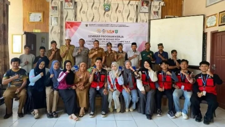 Mahasiswa Unhas Gelar Seminar Program Kerja KKN di Desa Tompo Bulu, Fokus pada Penguatan Desa Wisata dan UMKM Lokal