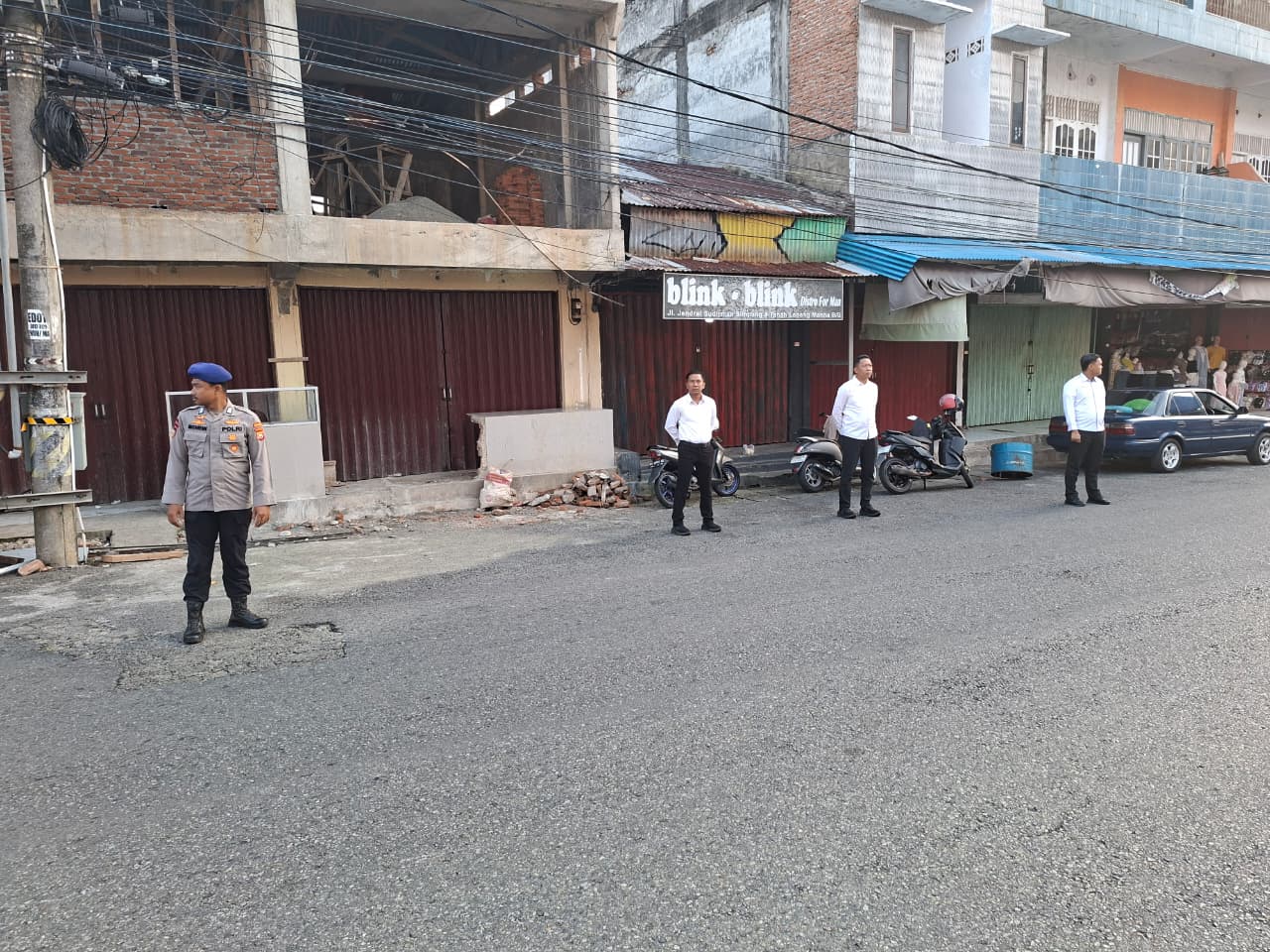 Polres Bengkulu Selatan Terjunkan 6 Personel di Simpang Bahagia, Arus Lalu Lintas Pagi Terpantau Lancar
