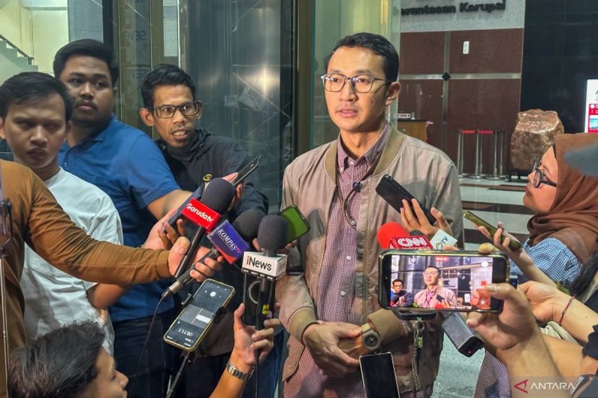 KPK Periksa Bendahara dan Kabid SDA Dinas PUPR Kota Bengkulu, Dalami Uang Rp 4 Miliar Temuan Penggeledahan