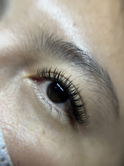 7 Rekomendasi Tempat Eyelash Extension di Palangkaraya Terbaik 2026