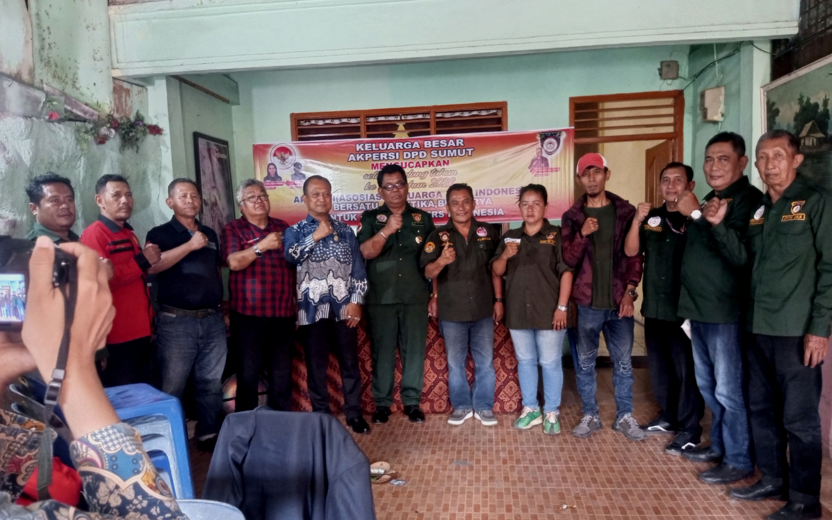 Milad ke-2 AKPERSI Sumut di Medan Area, Jumani Alba Ajak Insan Pers Perkuat Solidaritas Lewat Bansos untuk 3 Kelompok Warga