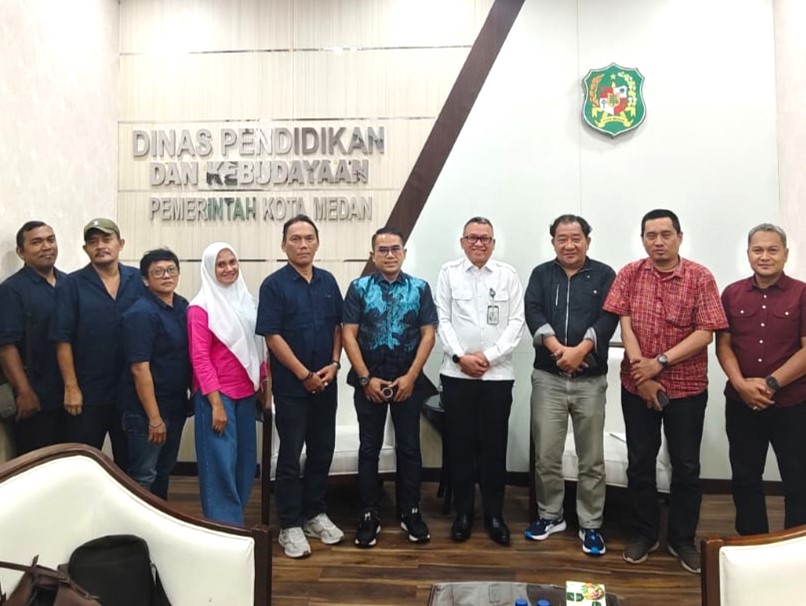 PWPM Medan Safari ke Seluruh OPD, Ketua Edison: Wartawan Siap Dukung Program Wali Kota